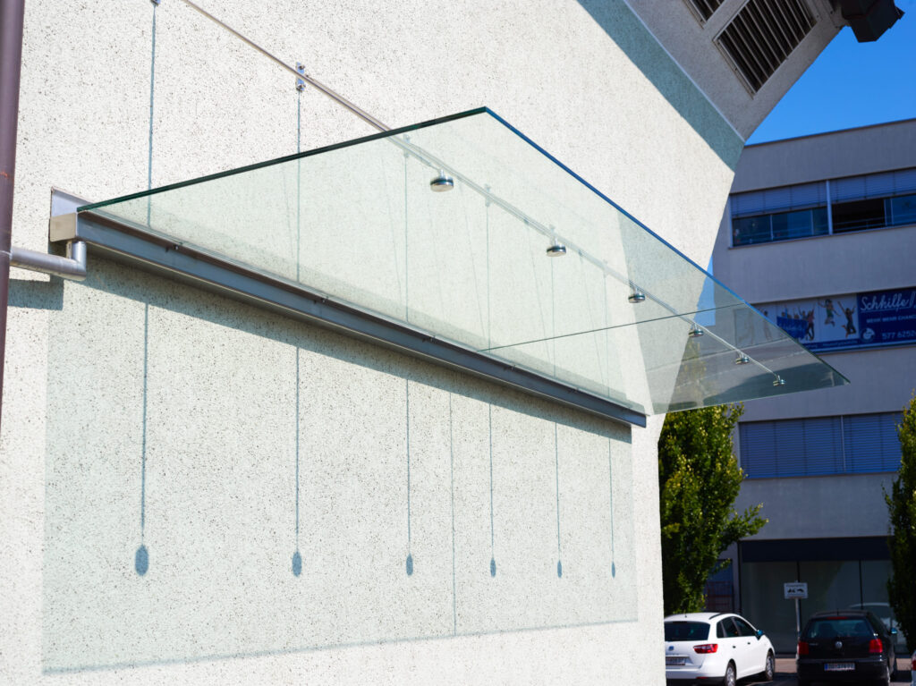 Dachvergl_Haltestelle_002-scaled