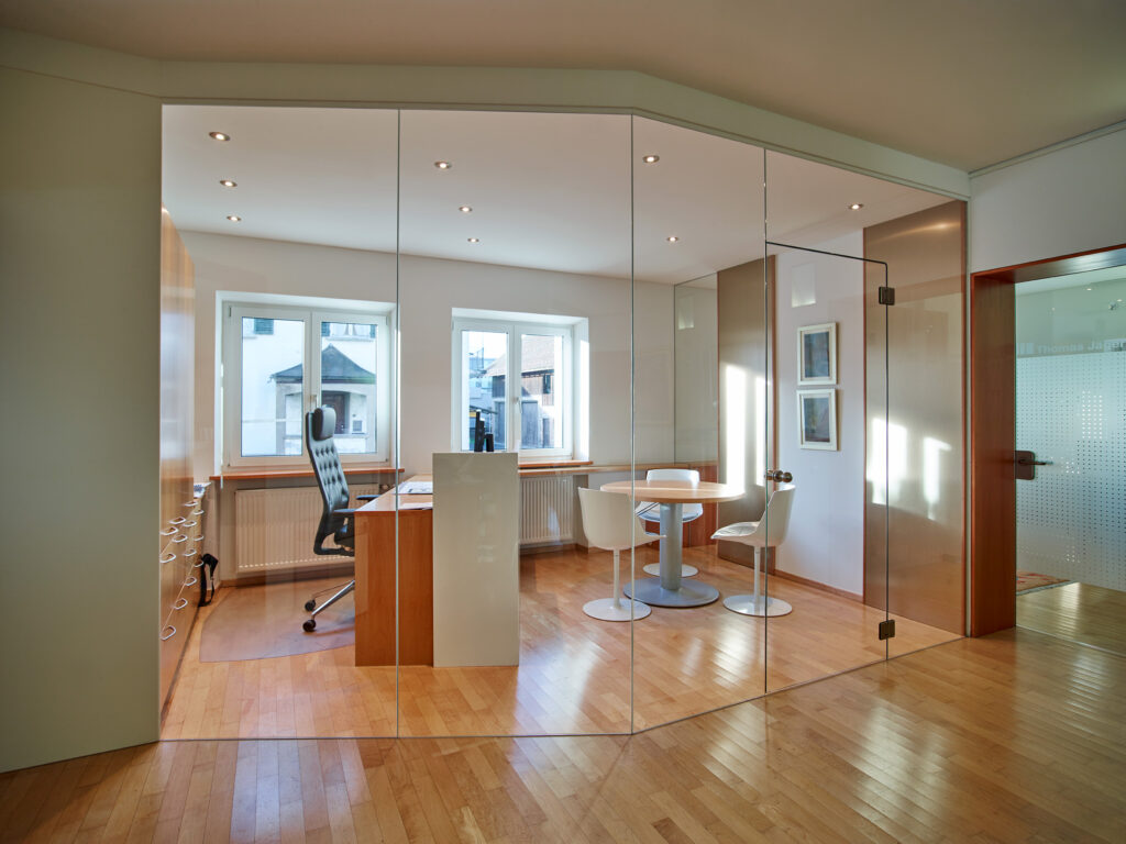 Glasverbau_Realbuero_01